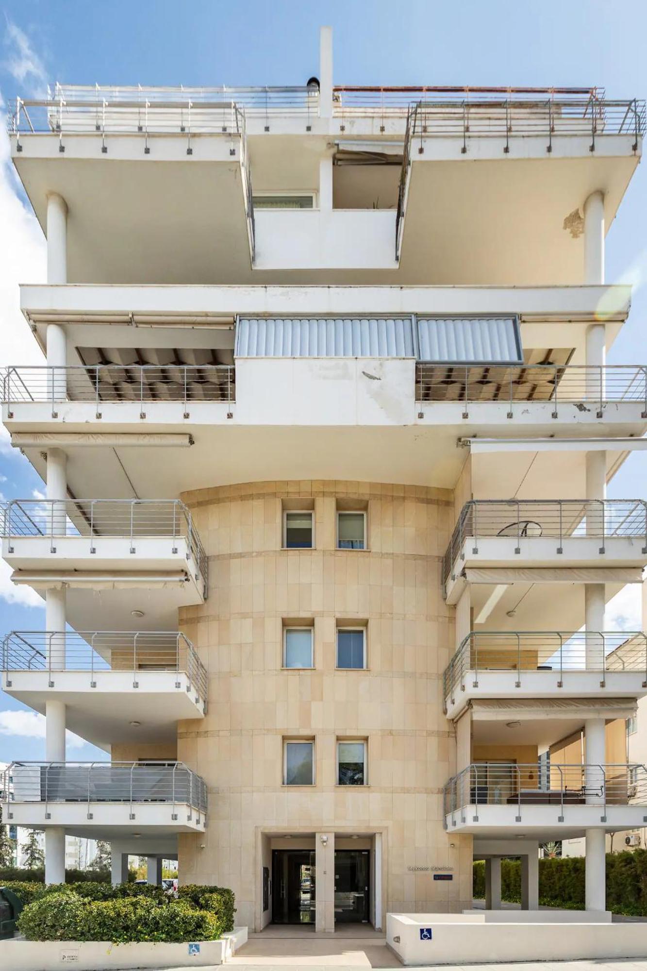 Warm Residence In The Heart Of The City Center - Balcony & View Nikosia Exterior foto
